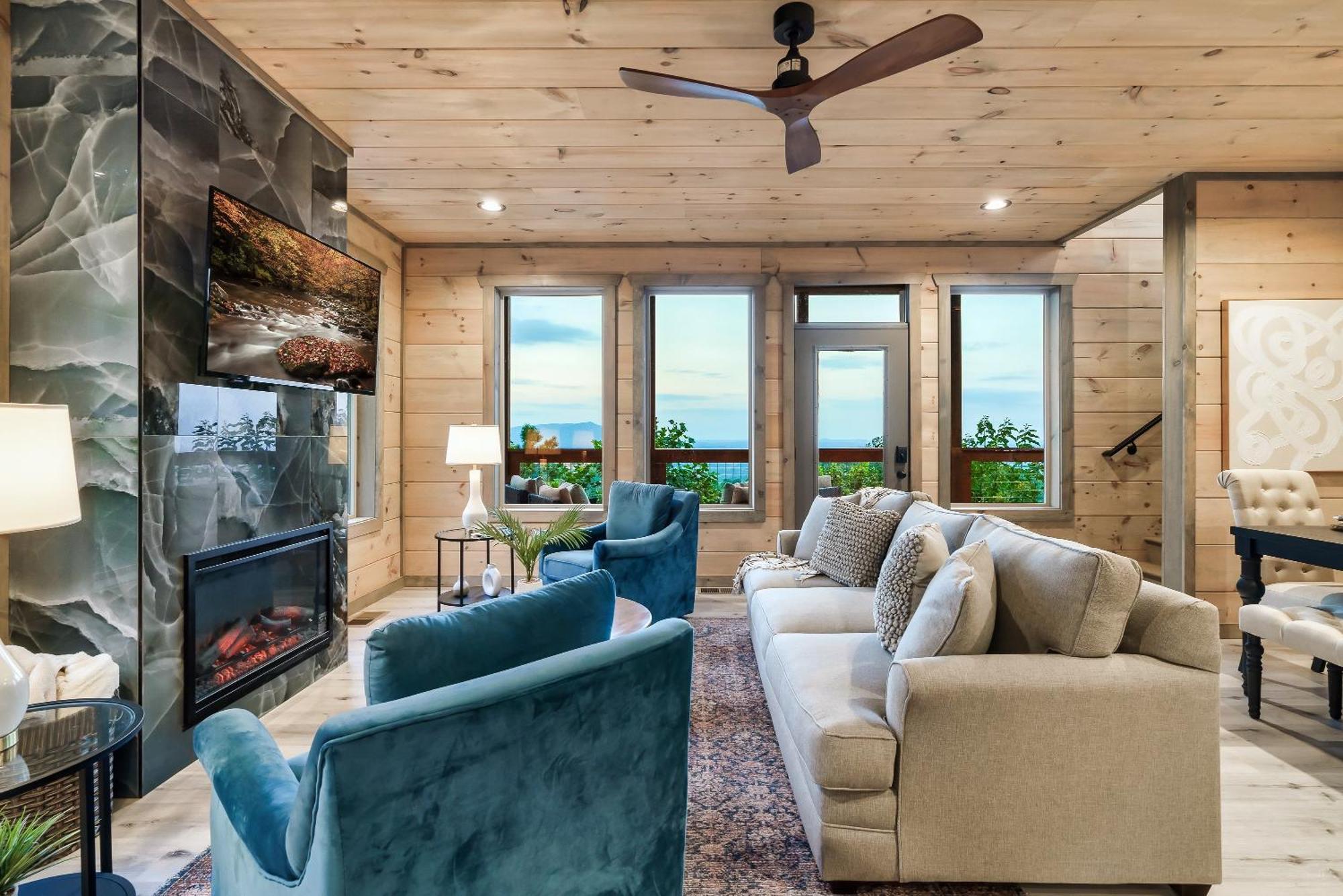 New Luxury Cabin With Stunning Mountainviews,Hottub, Firepit, Fireplace,2 Kingbeds, 2 Covereddecks,Bbqgrill, Shuffleboard And Pool Access Sevierville Exterior foto